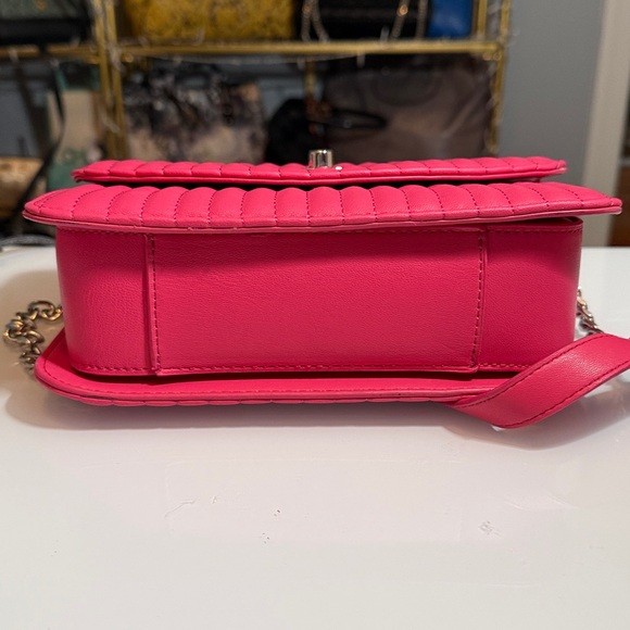 Steve Madden Hot Pink Quilted Crossbody Bag - Picture 7 of 7